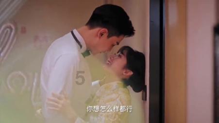 小仓鼠吃瓜子
